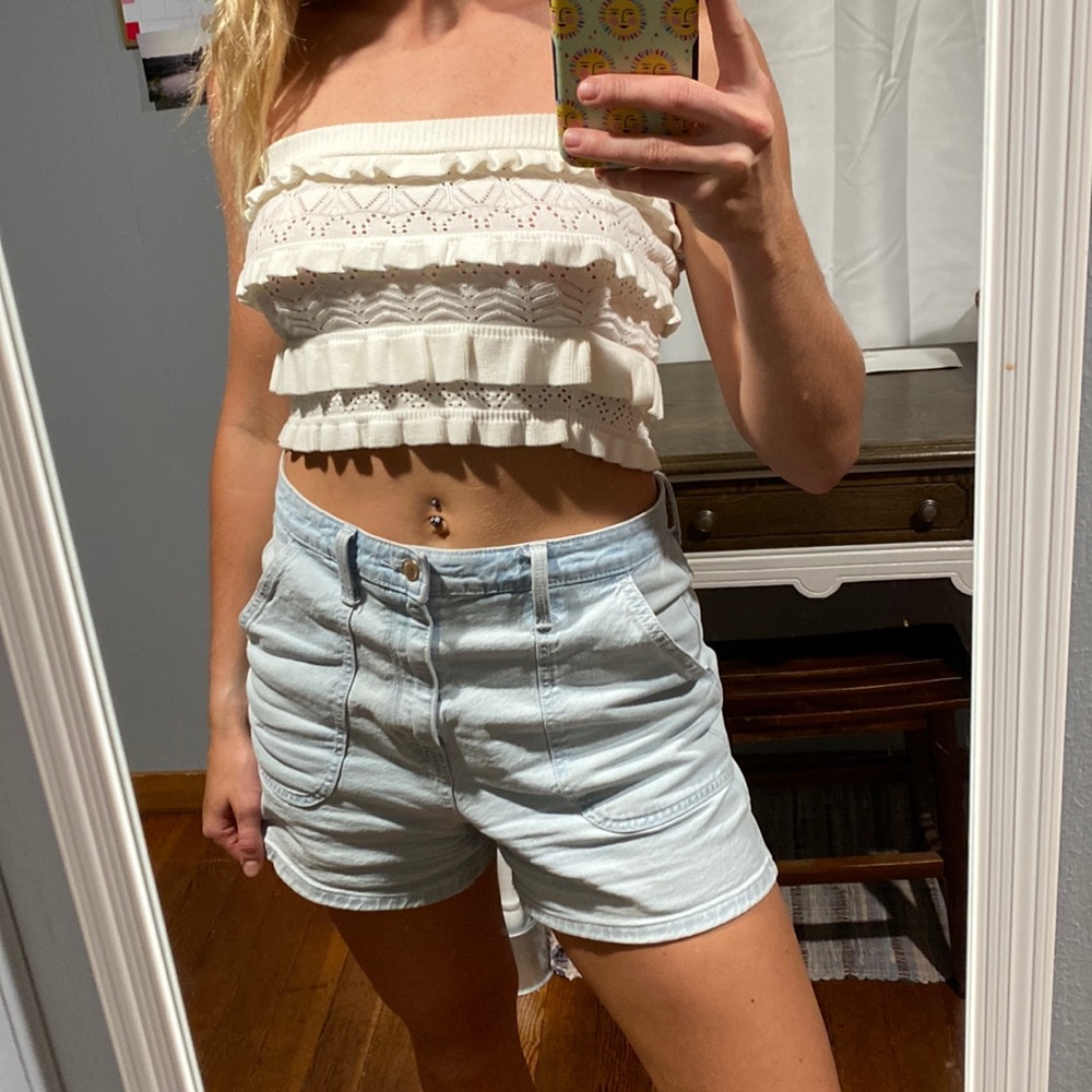 White ruffled tube top